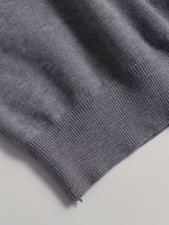 Emory | Classic V-Neck Pullover