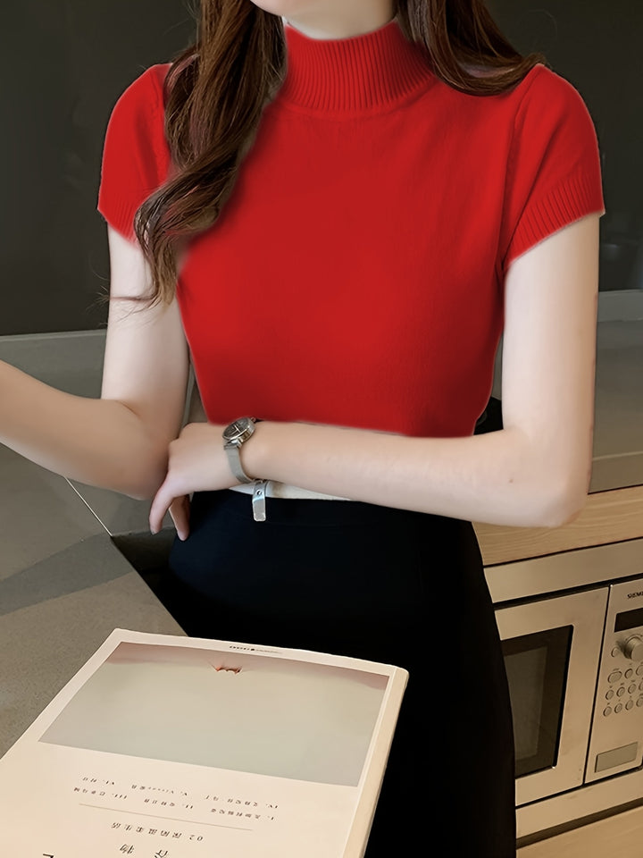 Della | Refined Mock-Neck Top