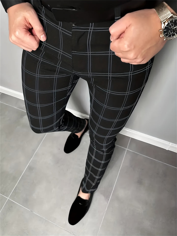 Conrad | Refined Slim-Fit Trousers