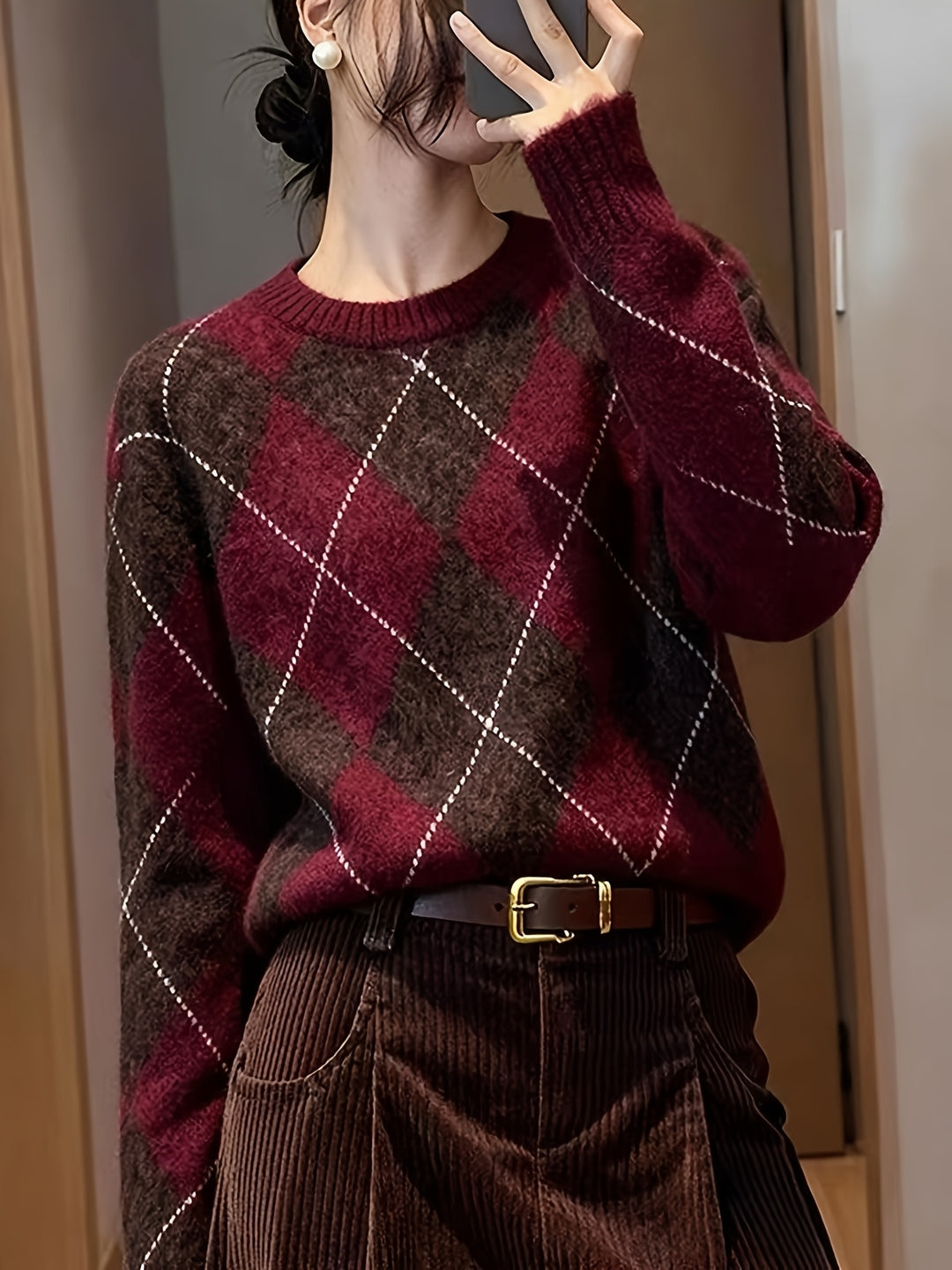 Cassidy | Diamond Argyle Round Neck Sweater
