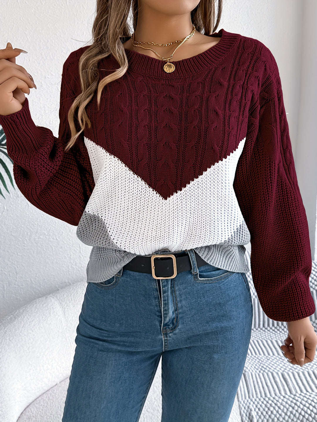 Blythe | Color-Block Round Neck Sweater
