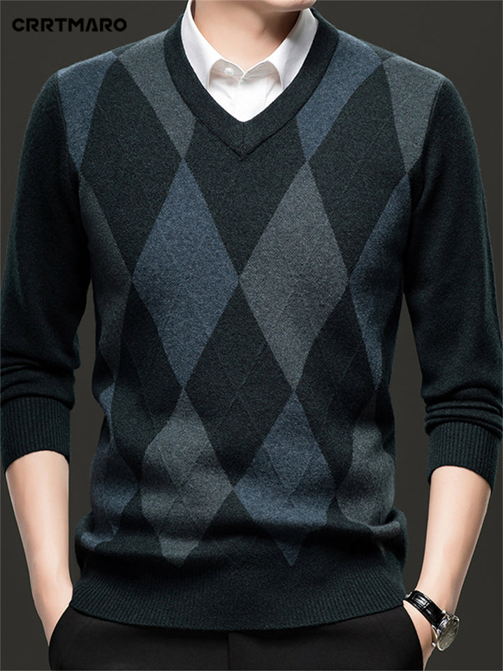 Warren | Classic Argyle V-Neck Sweater