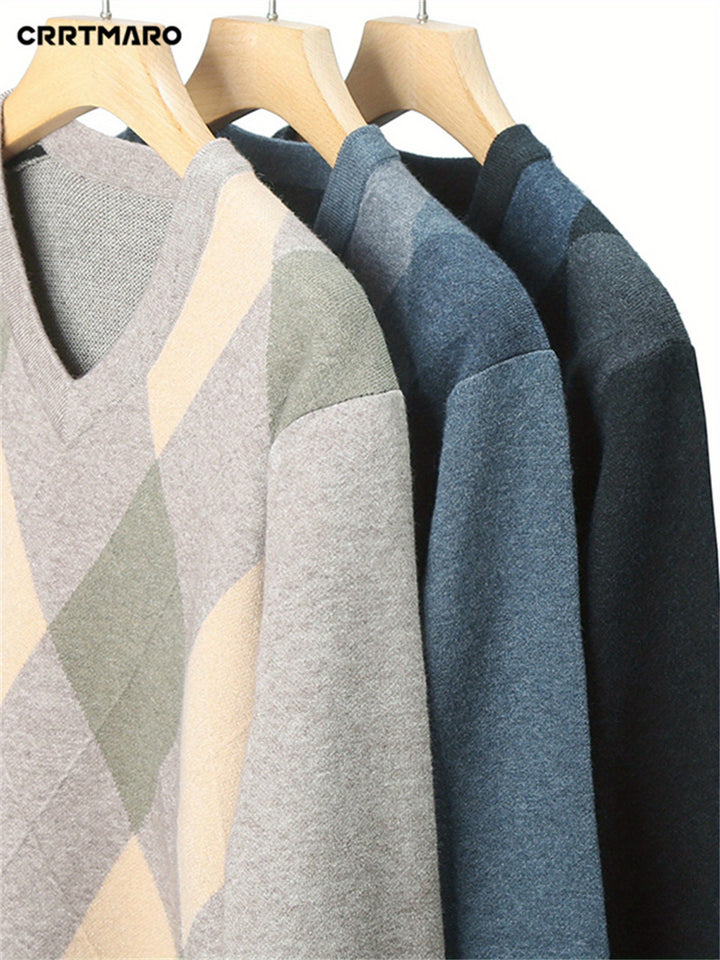 Warren | Classic Argyle V-Neck Sweater