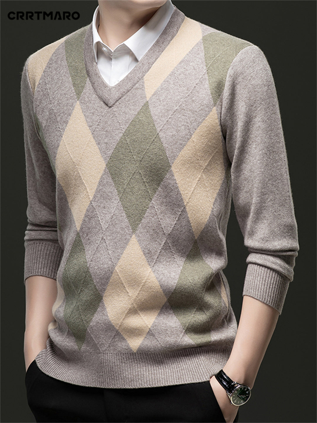 Warren | Classic Argyle V-Neck Sweater