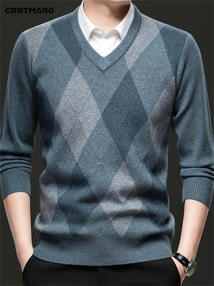 Warren | Classic Argyle V-Neck Sweater