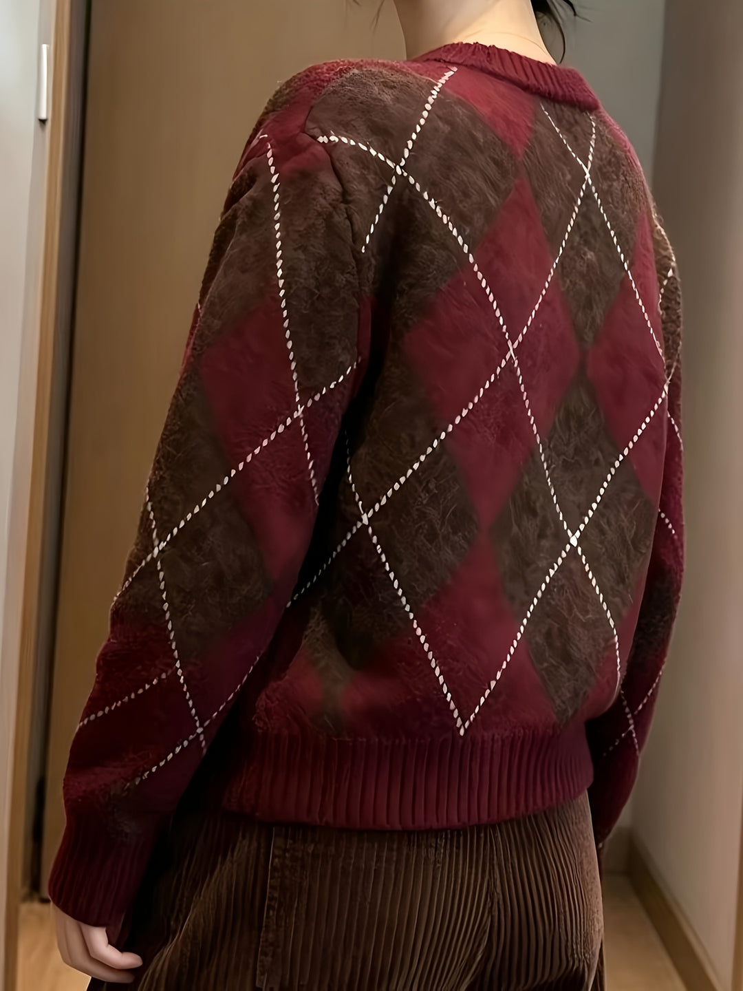 Cassidy | Diamond Argyle Round Neck Sweater