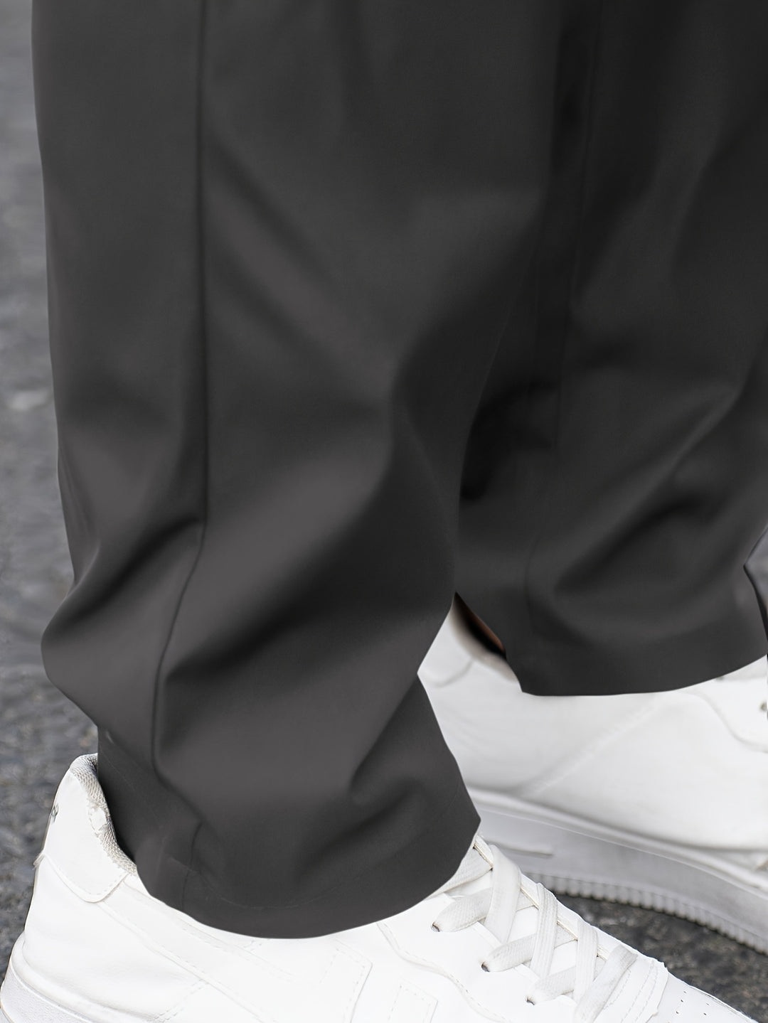 Lincoln | Tailored Straight-Leg Trousers