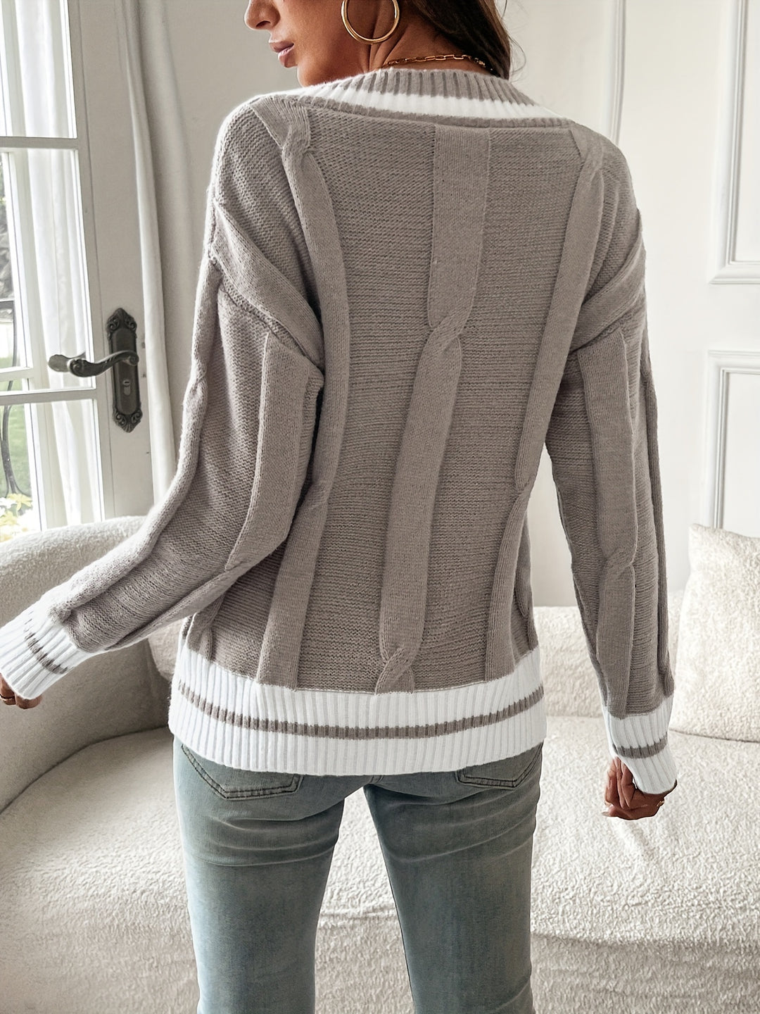 Elena | Elegant V-Neck Sweater
