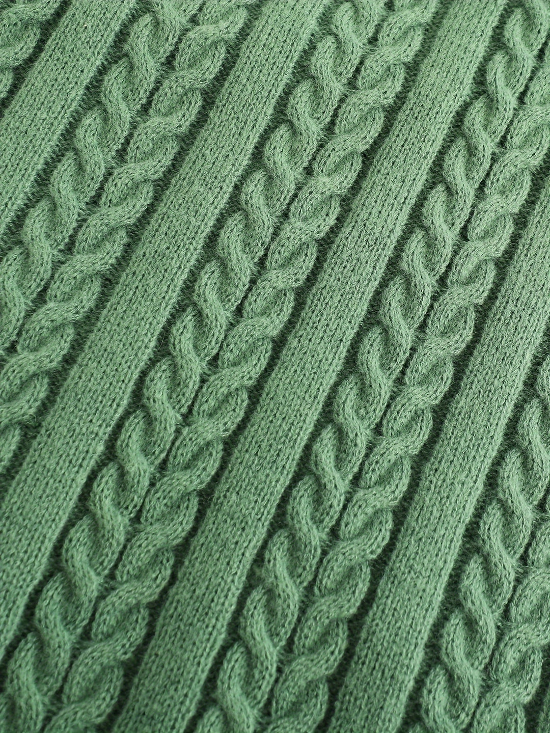 Gideon | Cable-Knit V-Neck Sweater Vest