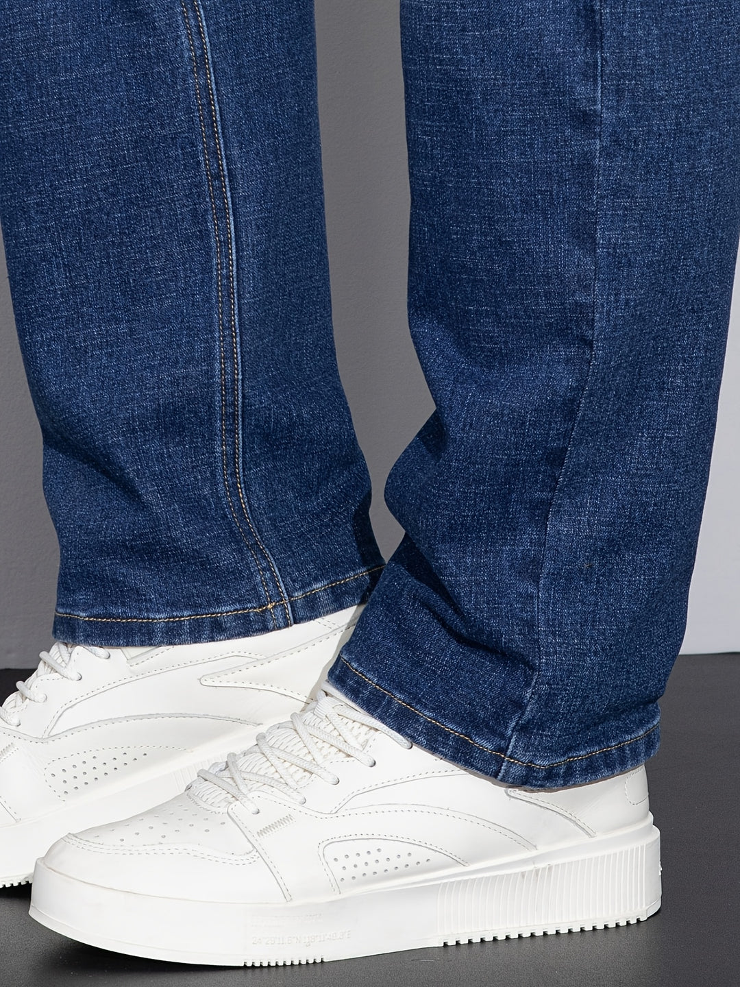 Cameron | Straight-Leg Everyday Jeans