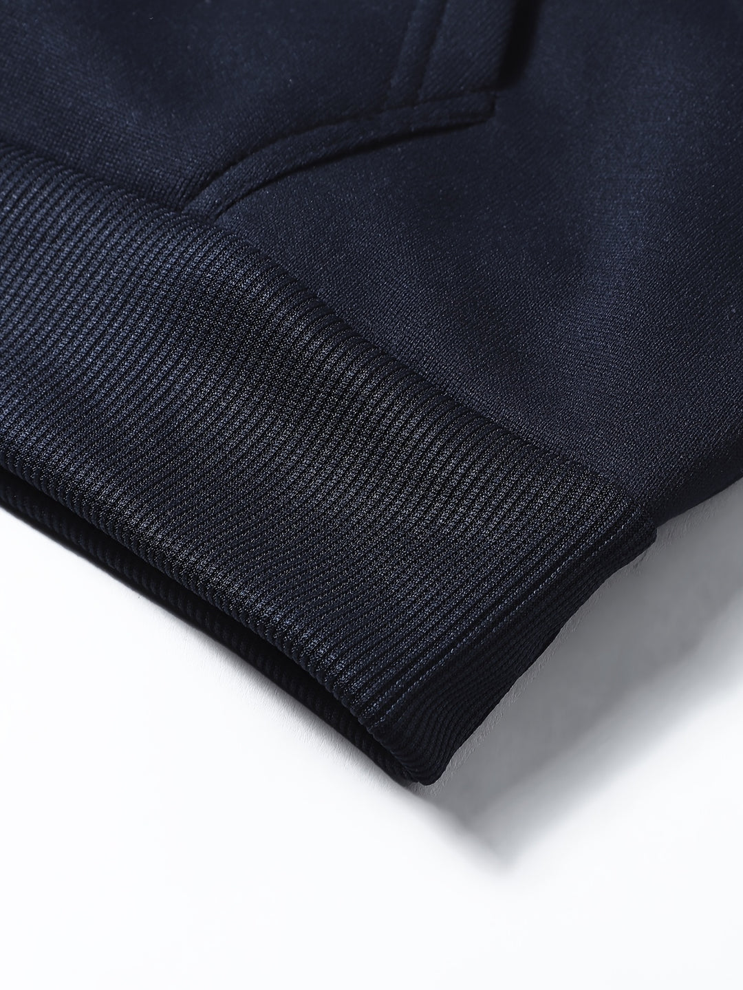 Cormac | Classic Hooded Pullover