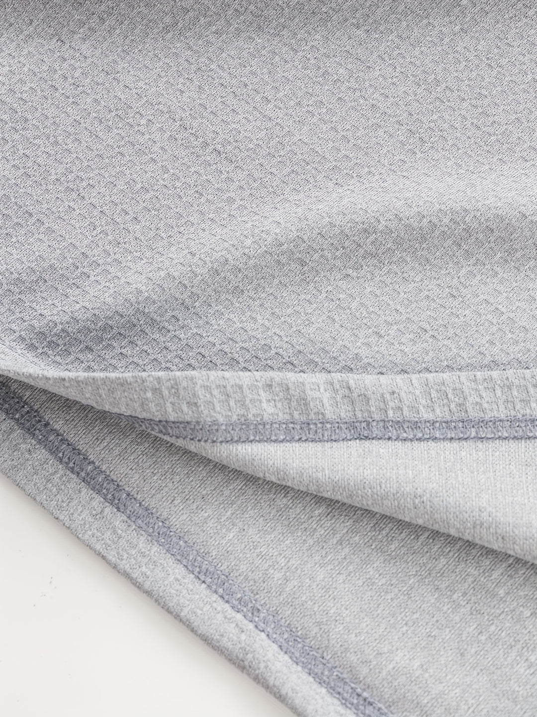 Curtis | Textured Long-Sleeve Henley