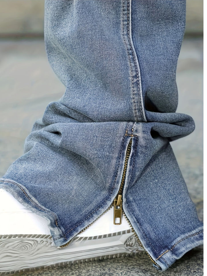 Easton | Relaxed Straight-Leg Jeans