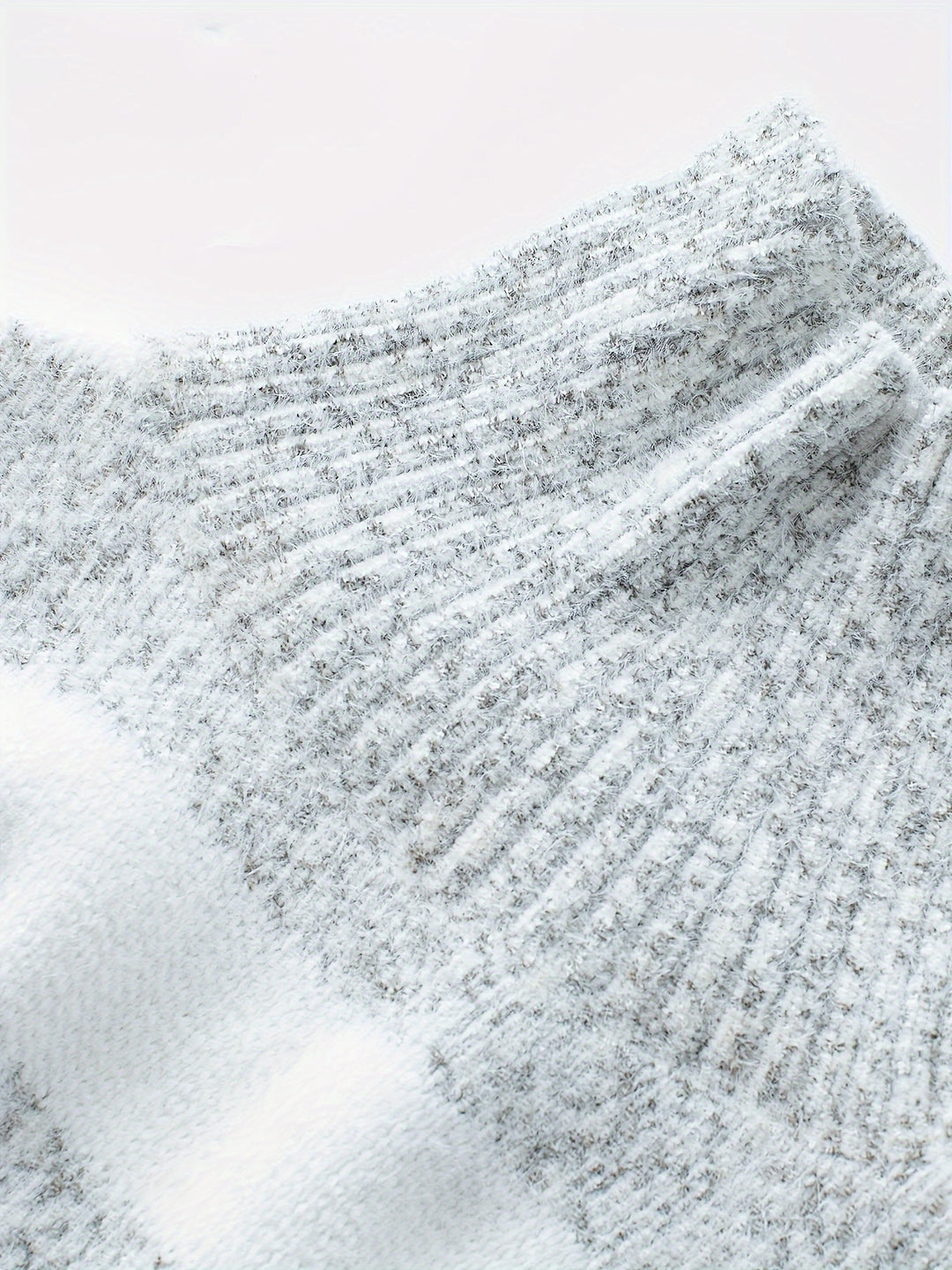 Sierra | Cozy High-Neck Sweater