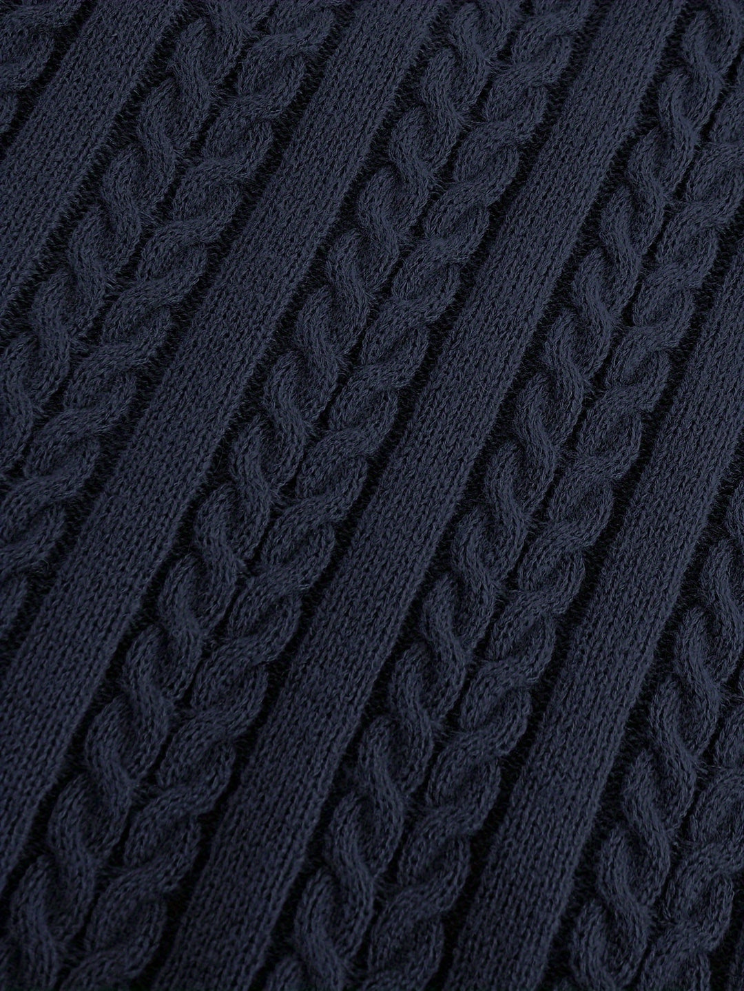 Gideon | Cable-Knit V-Neck Sweater Vest