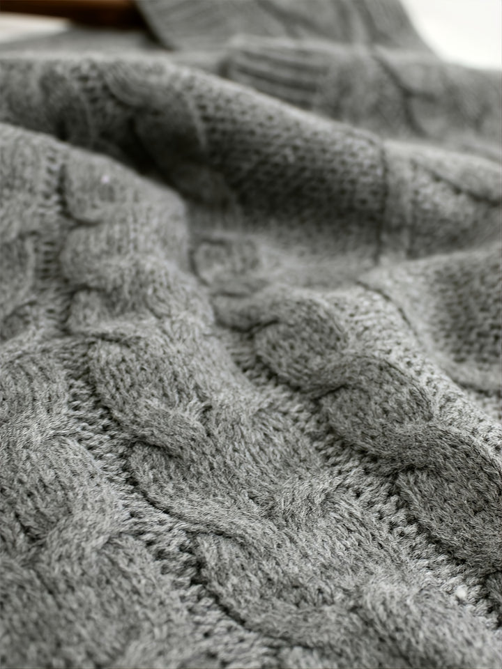 Cora | Cozy Cable-Knit V-Neck Sweater Vest