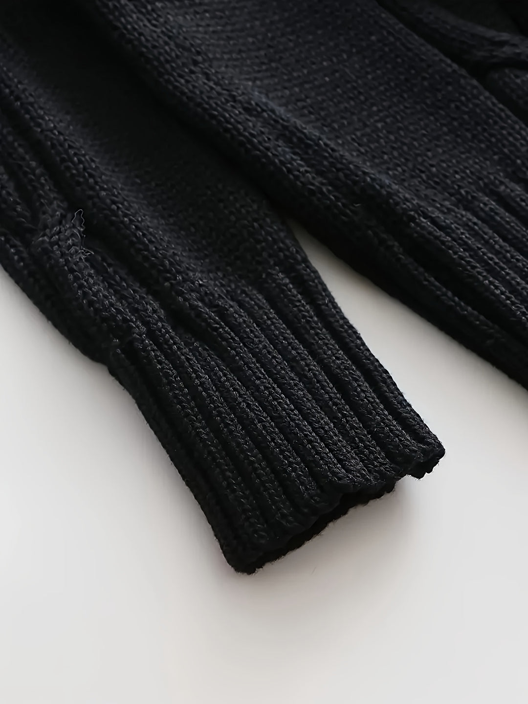 Trevor | Cable-Knit Button Cardigan