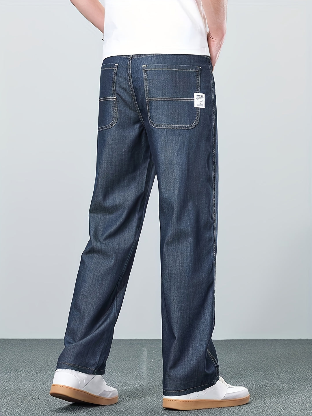 Nash | Relaxed Straight-Leg Jeans