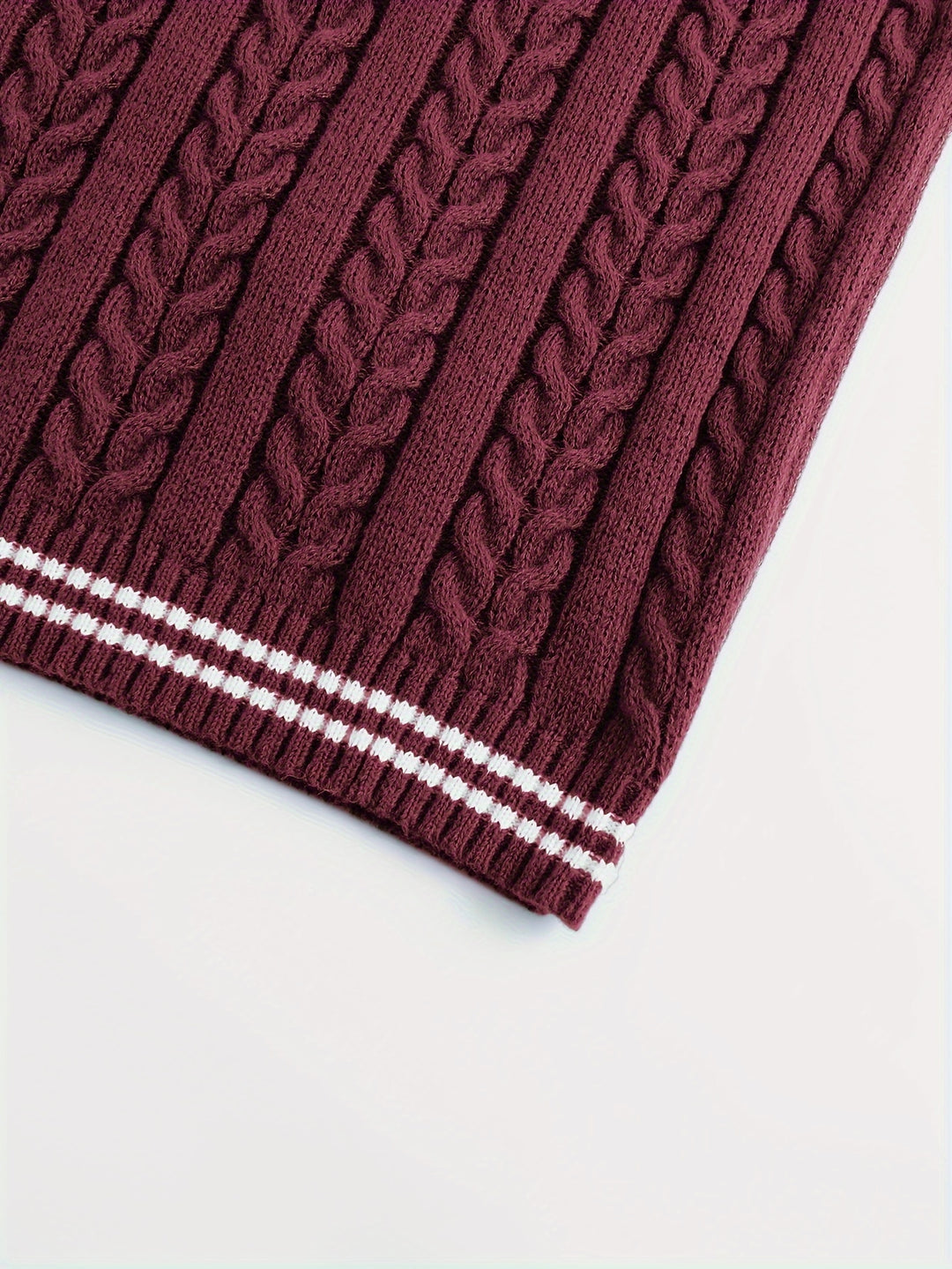 Gideon | Cable-Knit V-Neck Sweater Vest