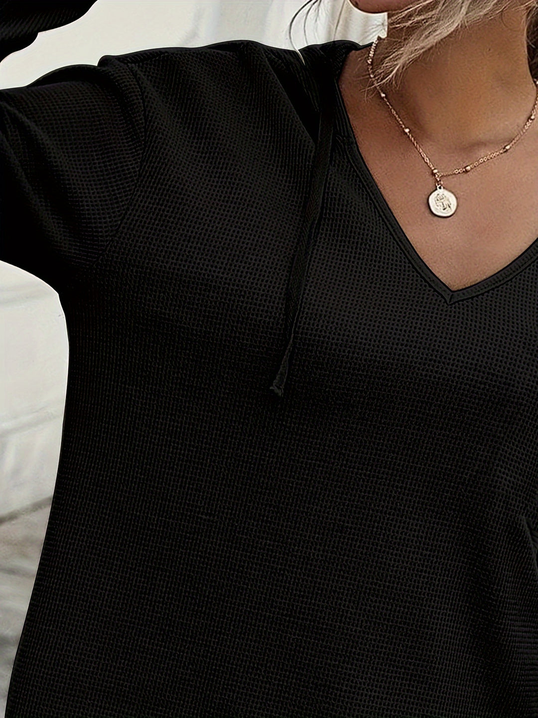 Kendra | Relaxed V-Neck Hoodie