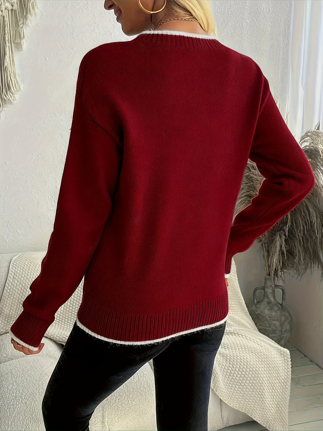 Holly | Snowflake Crewneck Sweater