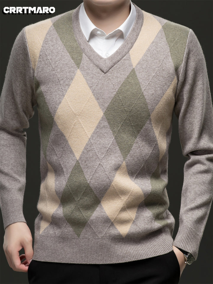 Warren | Classic Argyle V-Neck Sweater