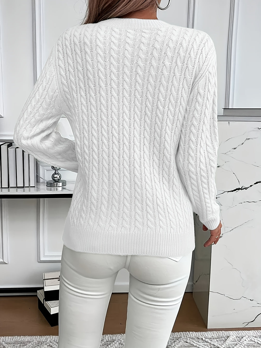 Faye | Cable-Knit Round Neck Sweater