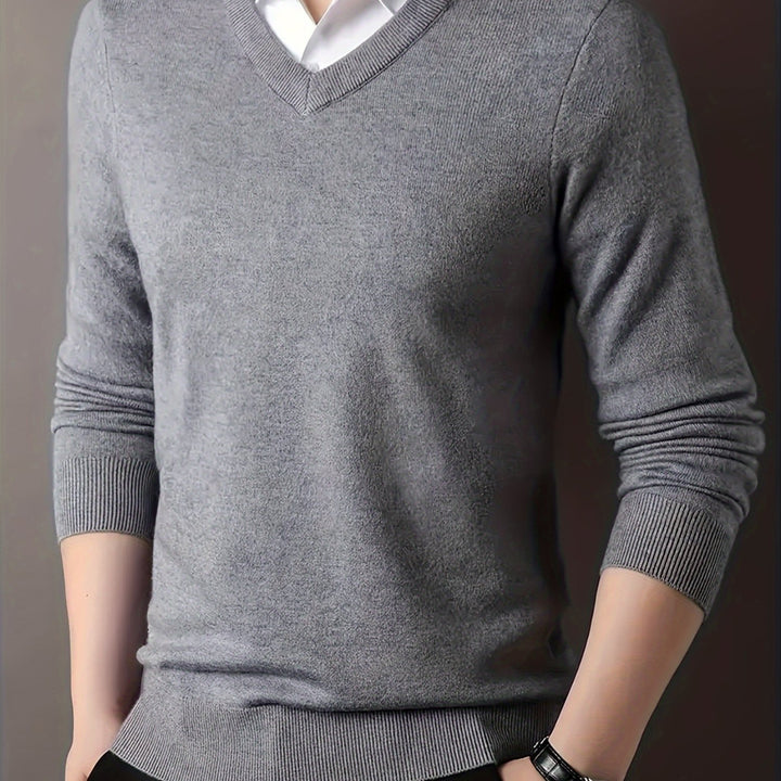 Ellis | Refined V-Neck Sweater