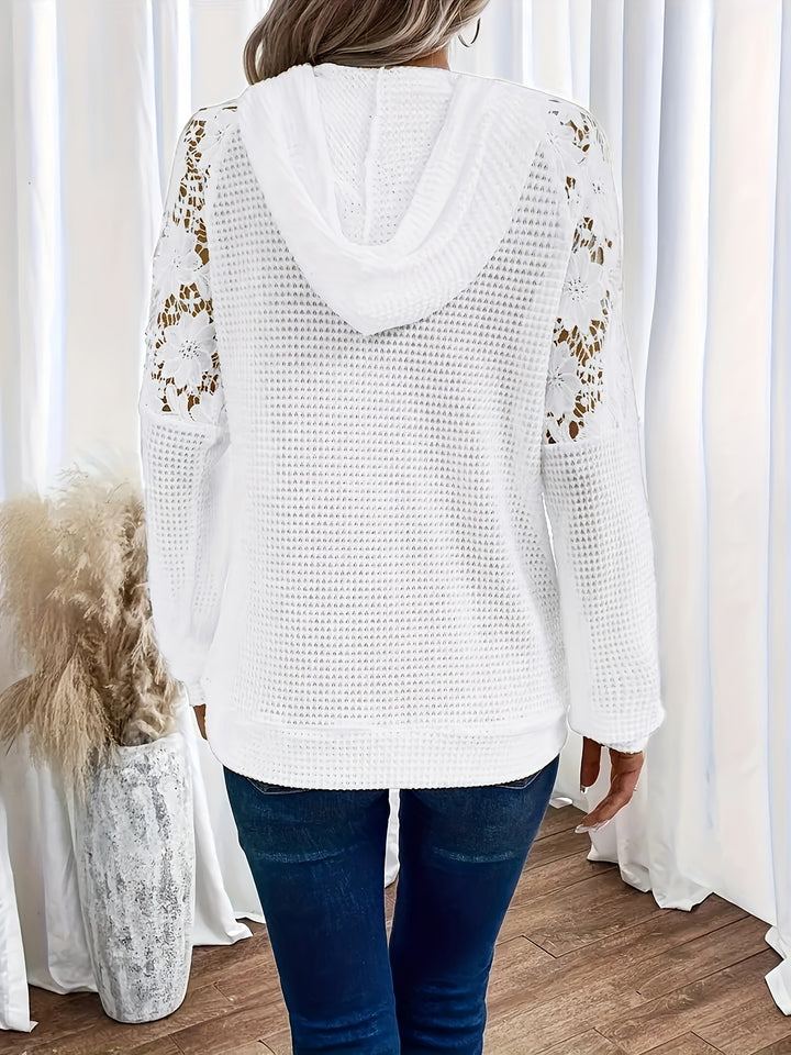Linnea | Floral-Trimmed Hooded Top