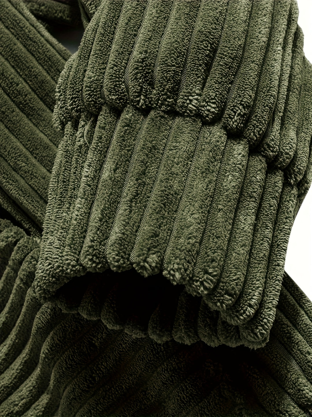 Sebastian | Ribbed Pullover Hoodie