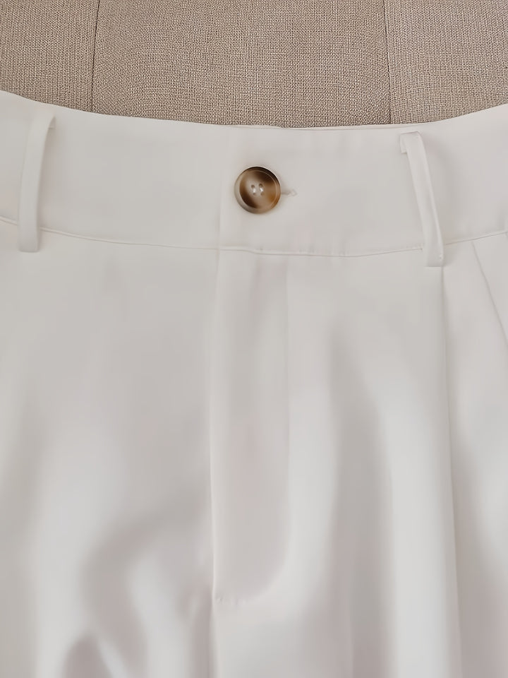 Blythe | Tailored High-Waist Shorts with Belt