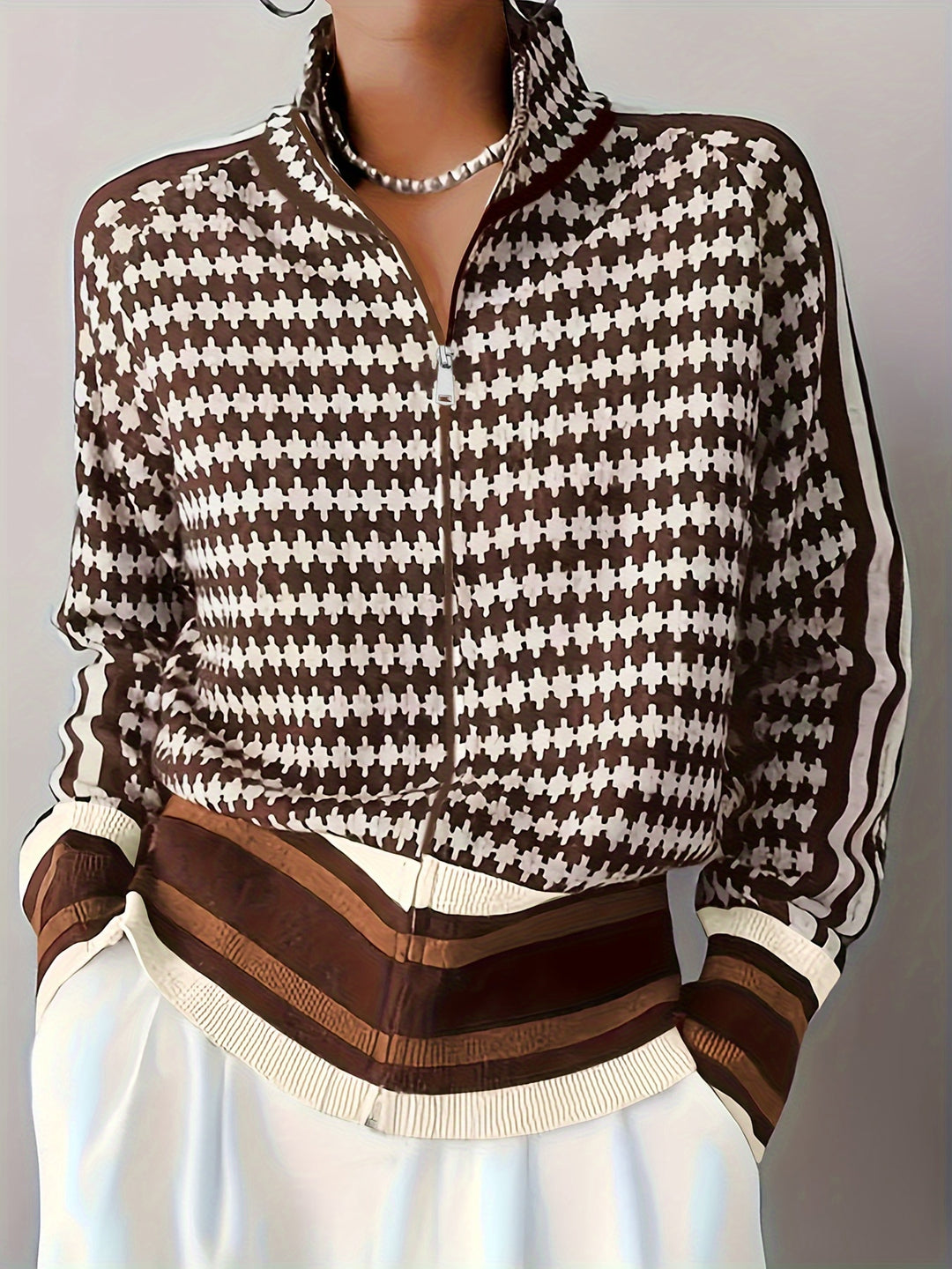 Yvonne | Patterned Zip-Front Cardigan