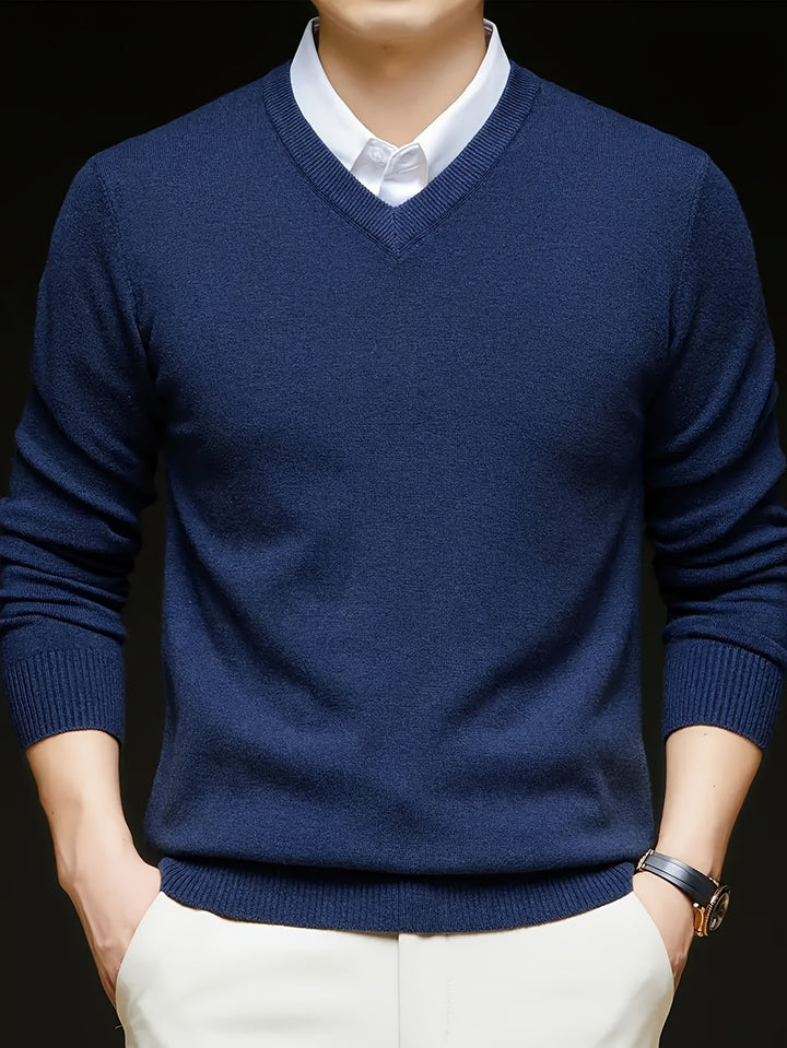 Hugh | Refined V-Neck Sweater