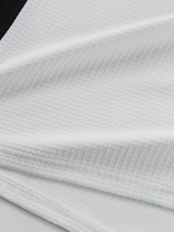 Curtis | Textured Long-Sleeve Henley