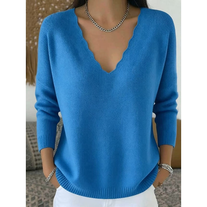 Hannah | Scalloped V-Neck Halloween Pullover