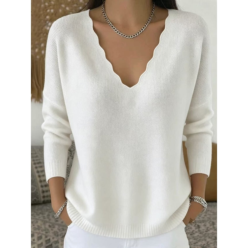 Hannah | Scalloped V-Neck Halloween Pullover